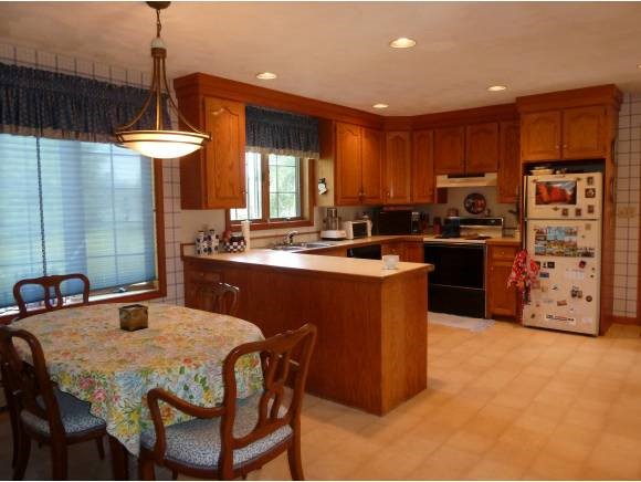 12 Jeremy Hill Road Pelham, NH 03076 - Photo 3 of 24