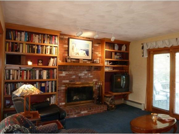 12 Jeremy Hill Road Pelham, NH 03076 - Photo 4 of 24