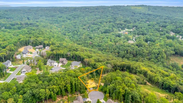 $200,000 | 5025 Dandelion Trail, Signal Mountain, TN 37377