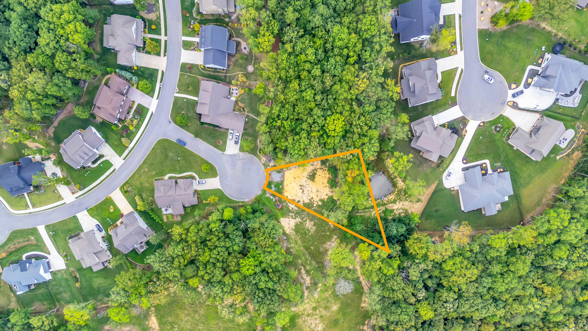 5025 Dandelion Trail Signal Mountain, TN 37377 - Photo 13 of 21 5025 Dandelion Trl-11