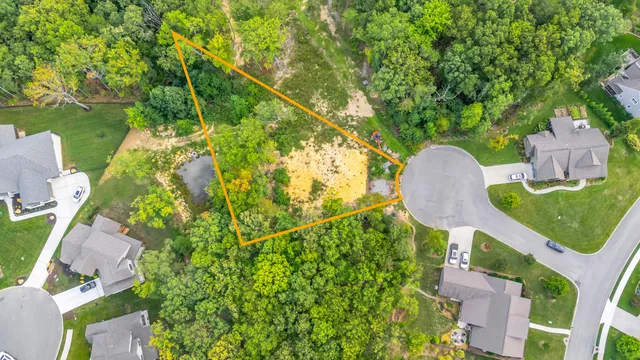 $200,000 | 5025 Dandelion Trail, Signal Mountain, TN 37377