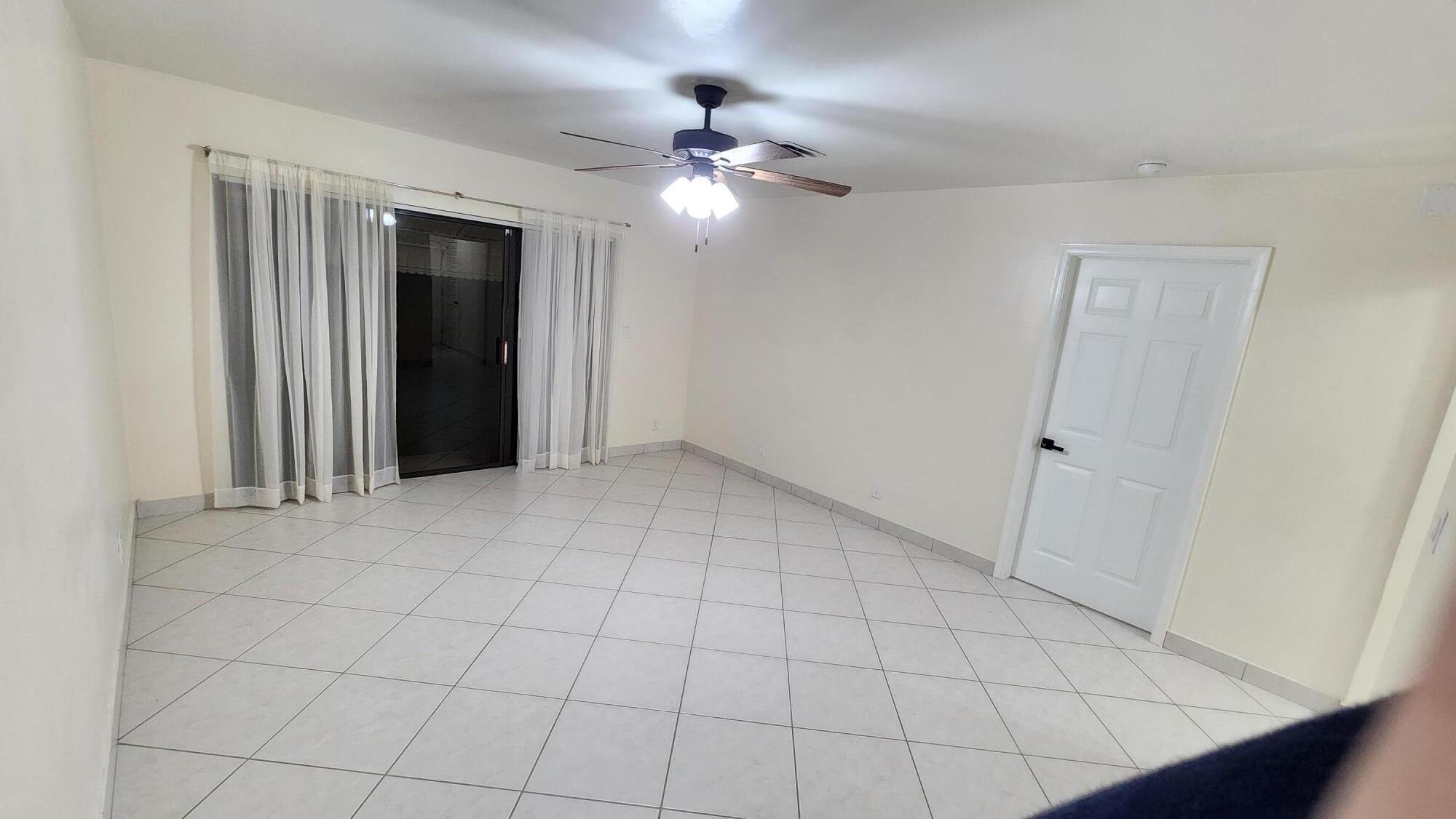105 South Riverside Drive, Unit 102 Pompano Beach, FL 33062 - Photo 9 of 22 20240125_061856