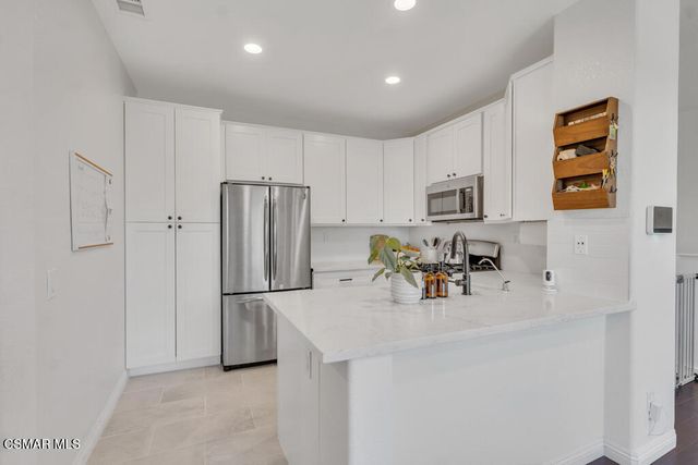 $3,700 | 6834 Simmons Way, Moorpark, CA 93021