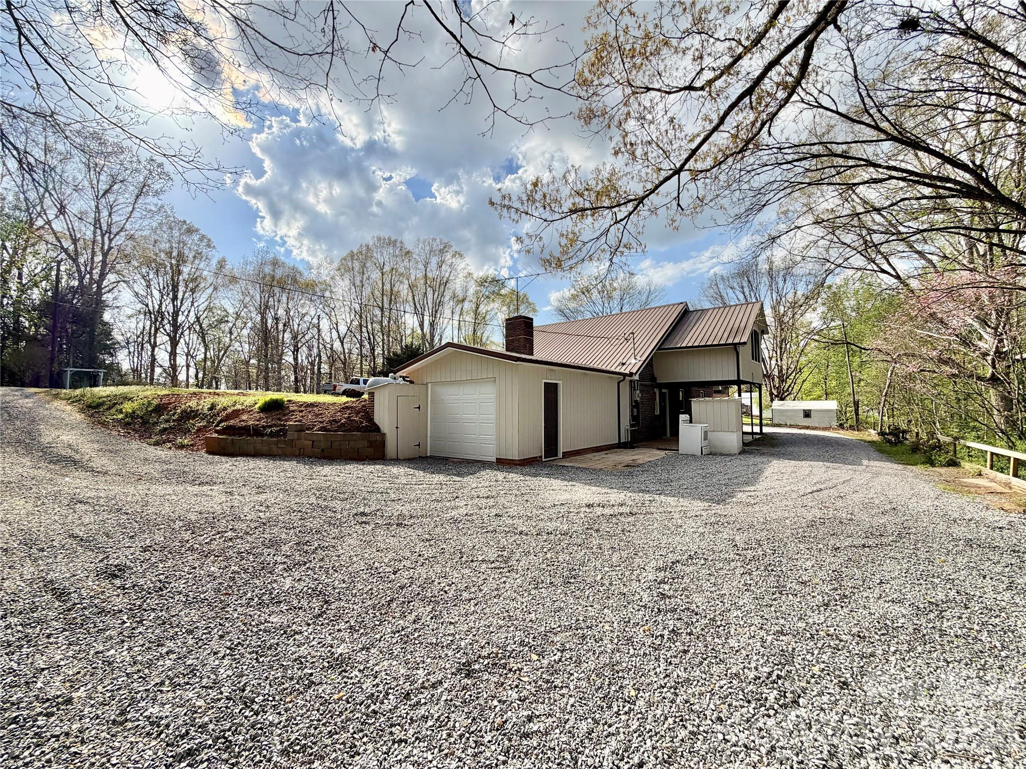 6530 Curlee Road Conover, NC 28613 - Photo 29 of 31