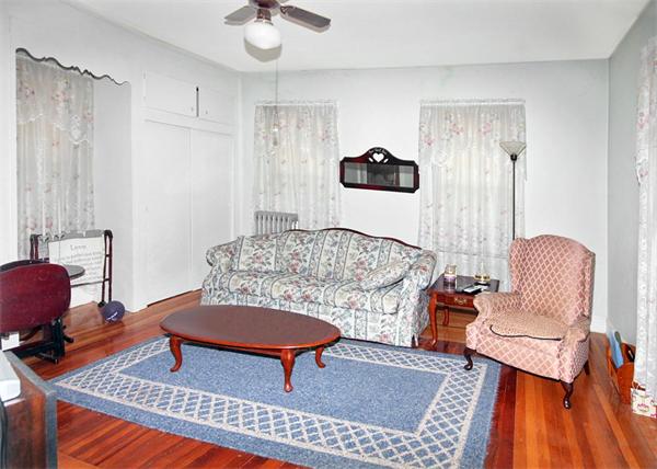 332 White Street Springfield, MA 01108 - Photo 3 of 15 Gallery Image 3