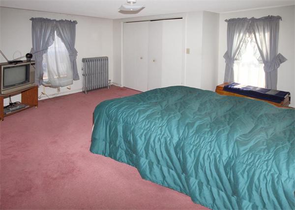 332 White Street Springfield, MA 01108 - Photo 7 of 15 Gallery Image 7