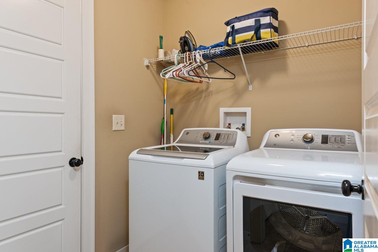 208 Lacey Avenue Alabaster, AL 35114 - Photo 20 of 35