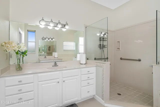 $8,250 | 3435 Indian River Drive, Cocoa, FL 32926