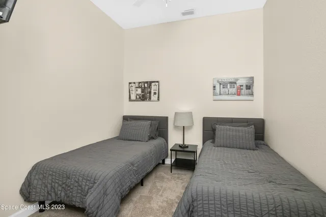 $8,250 | 3435 Indian River Drive, Cocoa, FL 32926