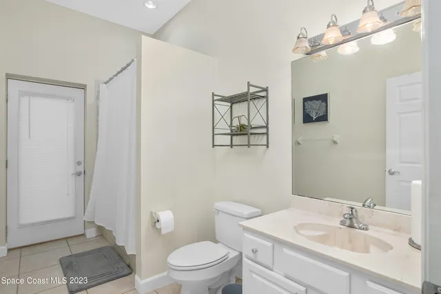 $8,250 | 3435 Indian River Drive, Cocoa, FL 32926