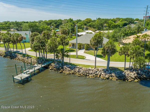 $8,250 | 3435 Indian River Drive, Cocoa, FL 32926