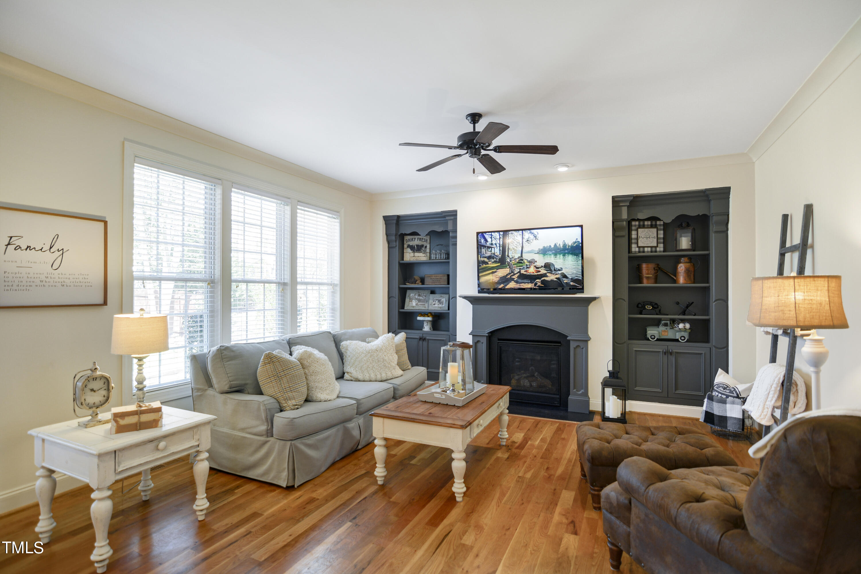 412 Redhill Road Holly Springs, NC 27540 - Photo 5 of 26 02