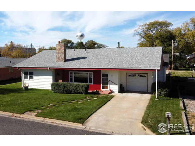 $280,000 | 221 North Wallace Avenue, Haxtun, CO 80731