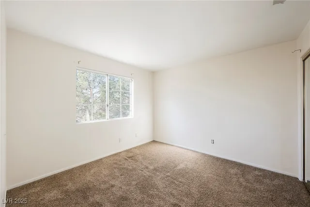 $1,950 | 9716 Panorama Cliff Drive, Las Vegas, NV 89134