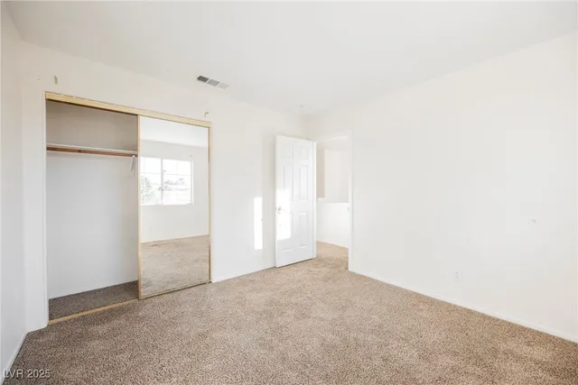 $1,950 | 9716 Panorama Cliff Drive, Las Vegas, NV 89134