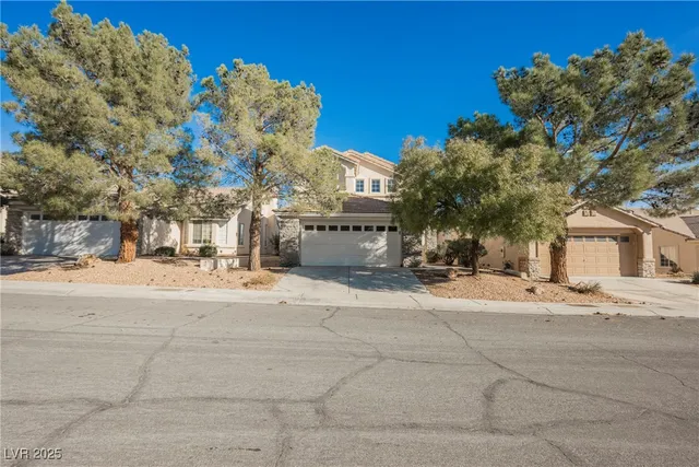 $1,950 | 9716 Panorama Cliff Drive, Las Vegas, NV 89134