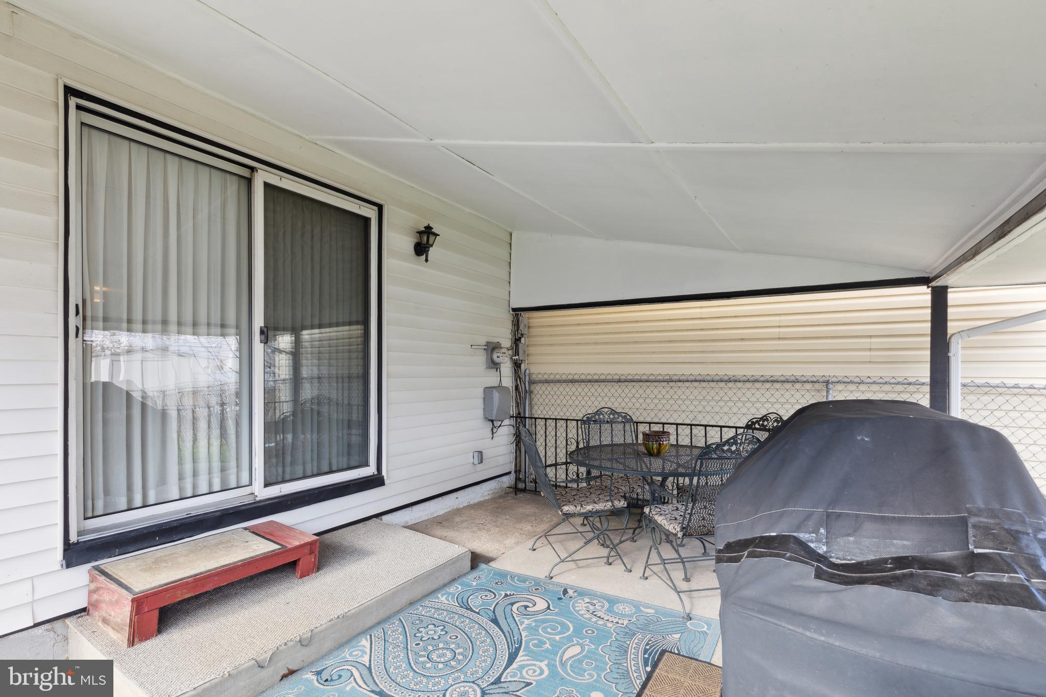 2823 Chase Road Philadelphia, PA 19152 - Photo 11 of 41 Gallery Image 11