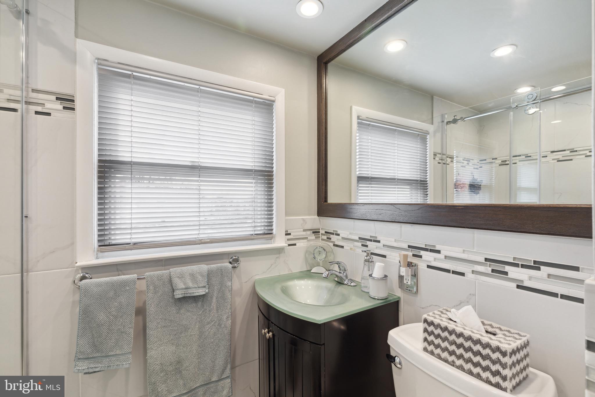 2823 Chase Road Philadelphia, PA 19152 - Photo 29 of 41 Gallery Image 29