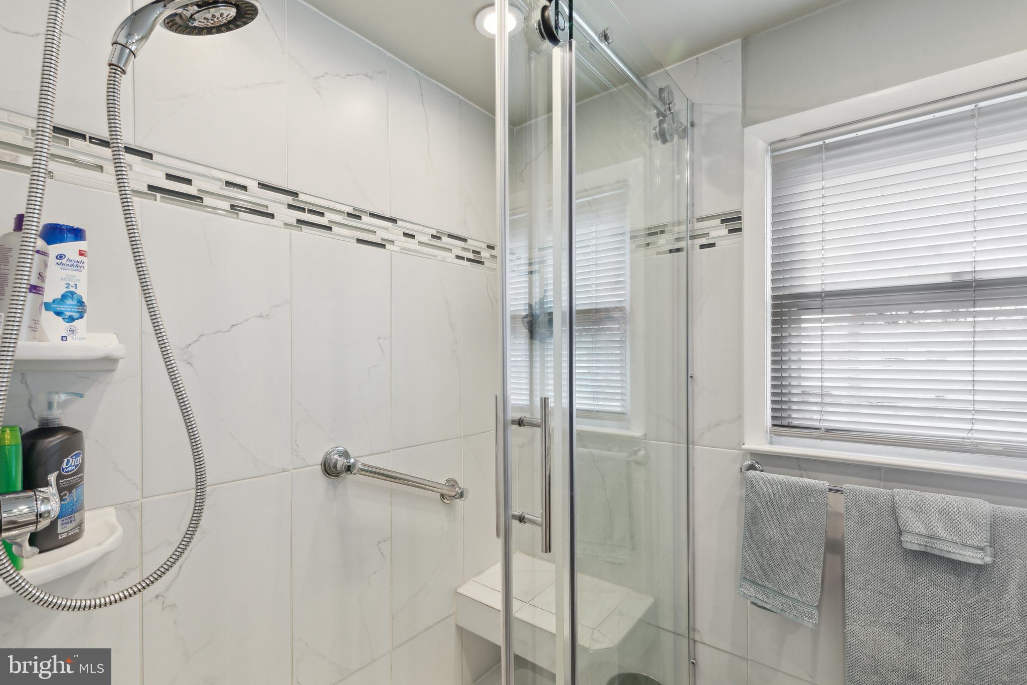 2823 Chase Road Philadelphia, PA 19152 - Photo 30 of 41 Gallery Image 30