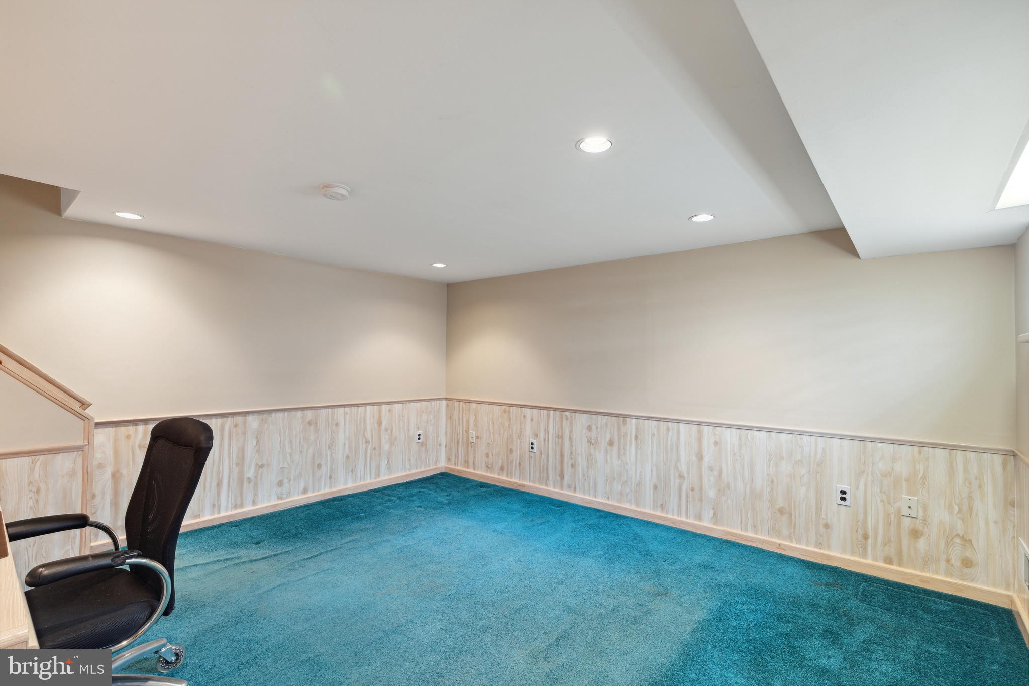 2823 Chase Road Philadelphia, PA 19152 - Photo 33 of 41 Gallery Image 33