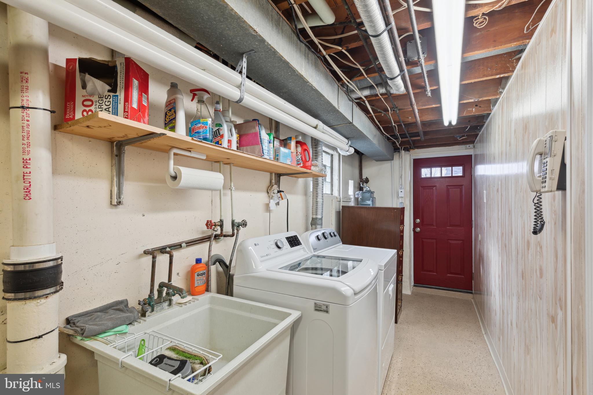 2823 Chase Road Philadelphia, PA 19152 - Photo 35 of 41 Gallery Image 35