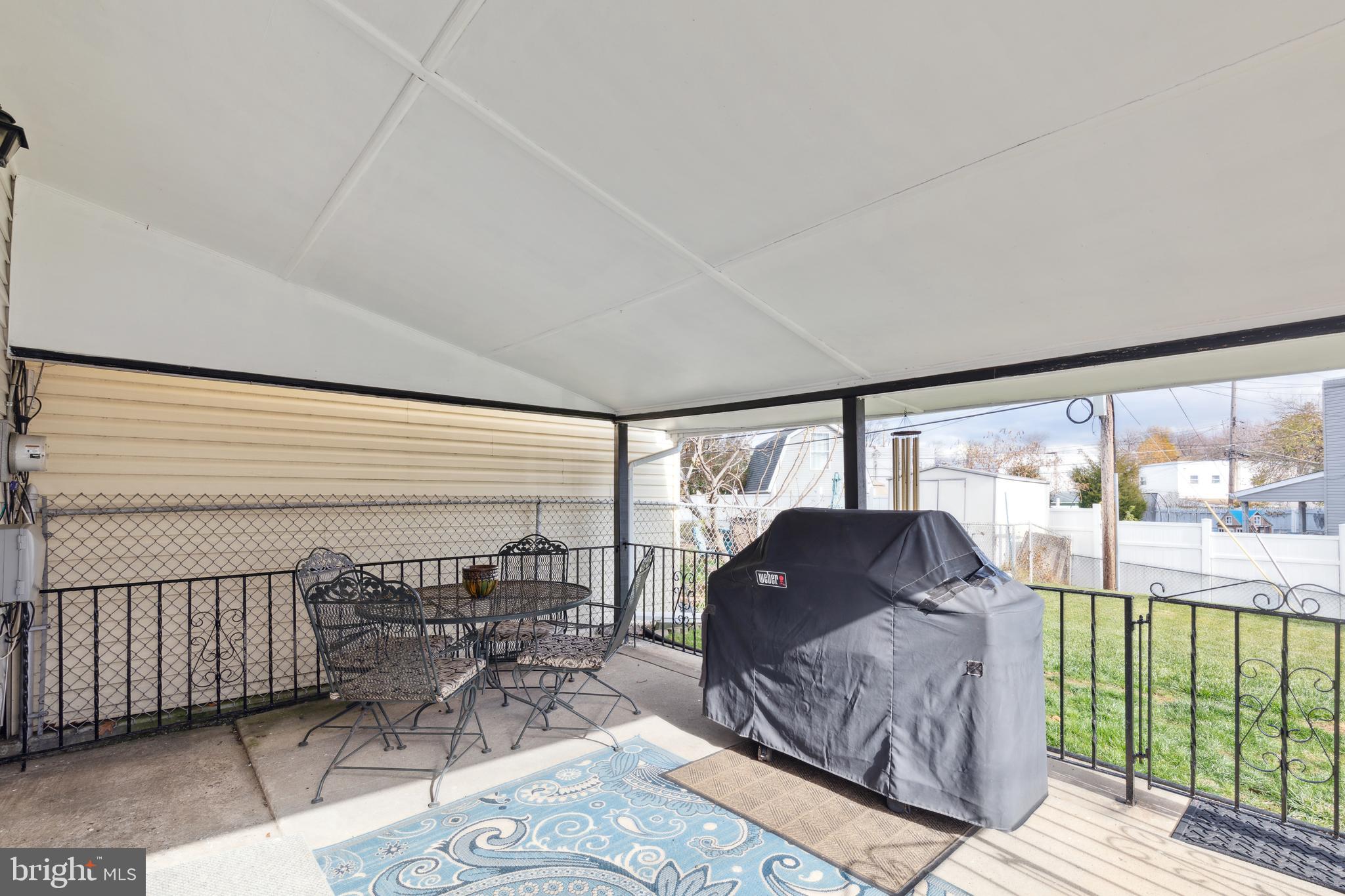 2823 Chase Road Philadelphia, PA 19152 - Photo 10 of 41 Gallery Image 10