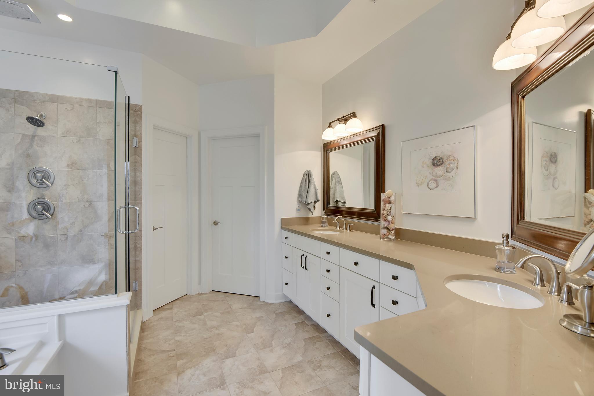 986 Marzoff Road Deale, MD 20751 - Photo 22 of 48 Master Bath with Separate Shower