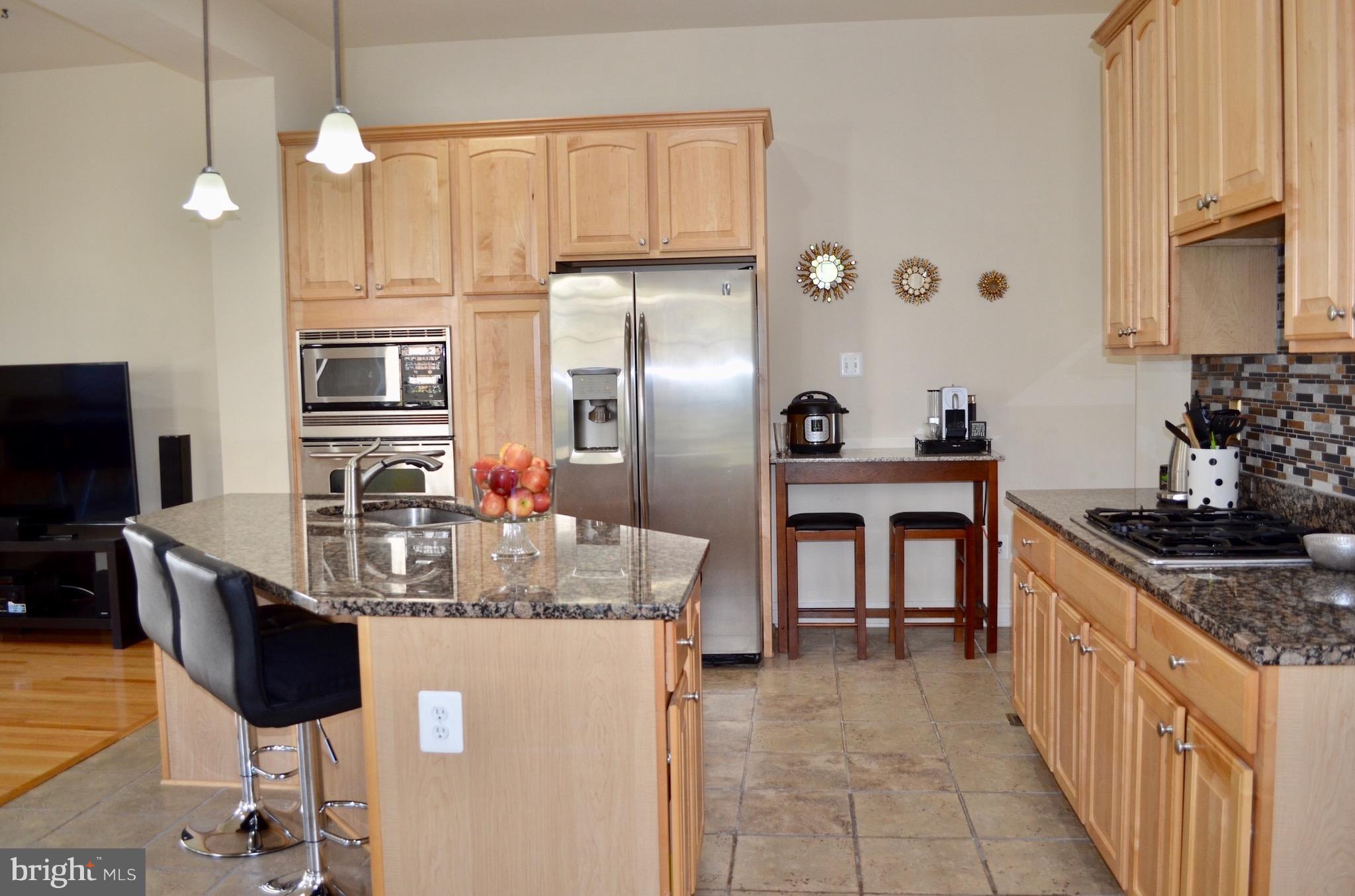 597 Cedar Spring Street Gaithersburg, MD 20877 - Photo 7 of 24 Kitchen