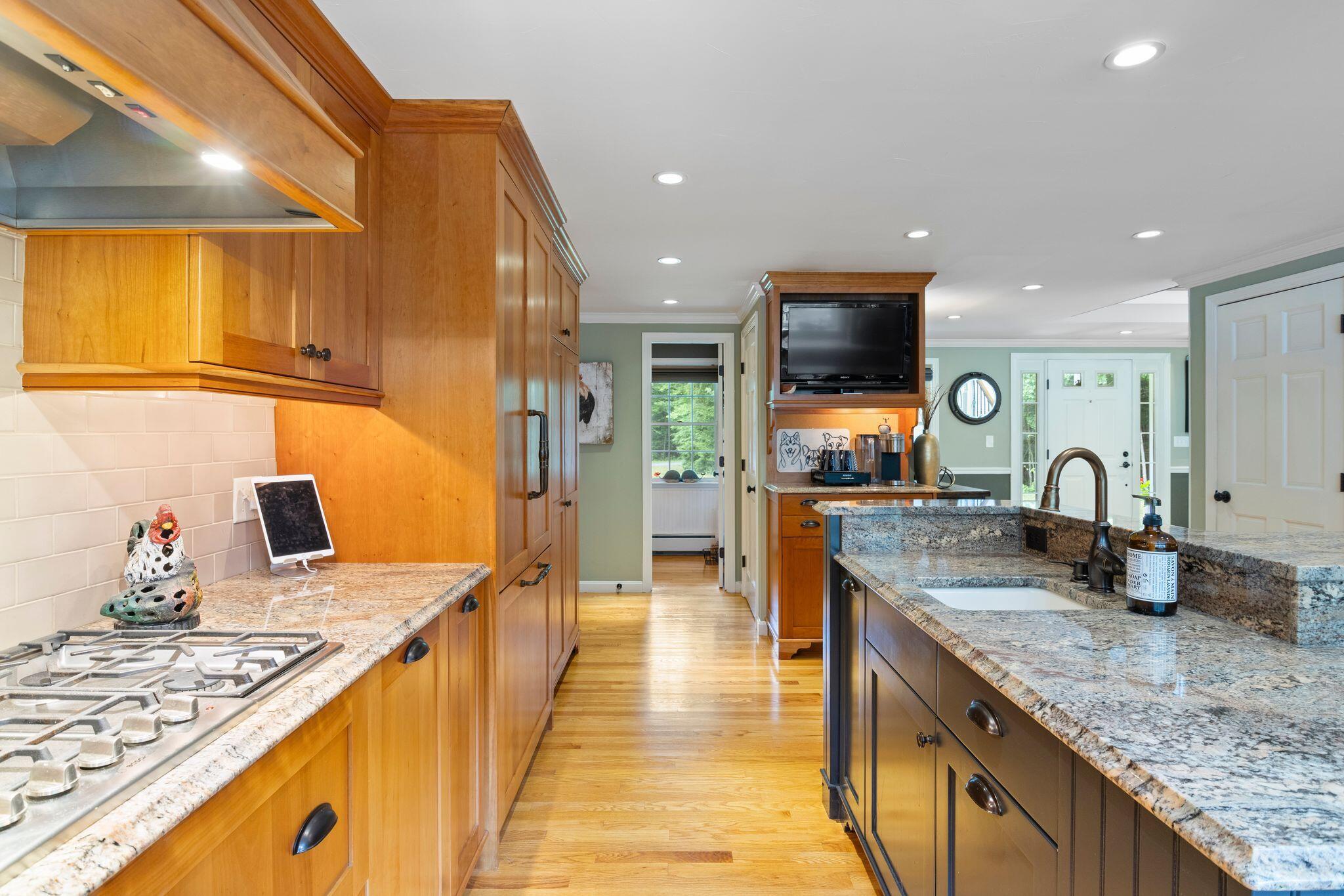 6 Alewive Farms Road Kennebunk, ME 04043 - Photo 19 of 68 6_Alewive_Rd_19