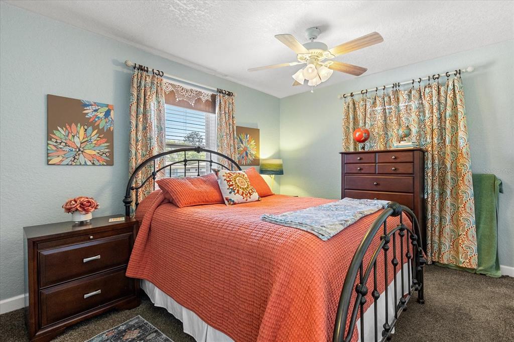 2252 Kent Road Deltona, FL 32738 - Photo 13 of 31 Gallery Image 13