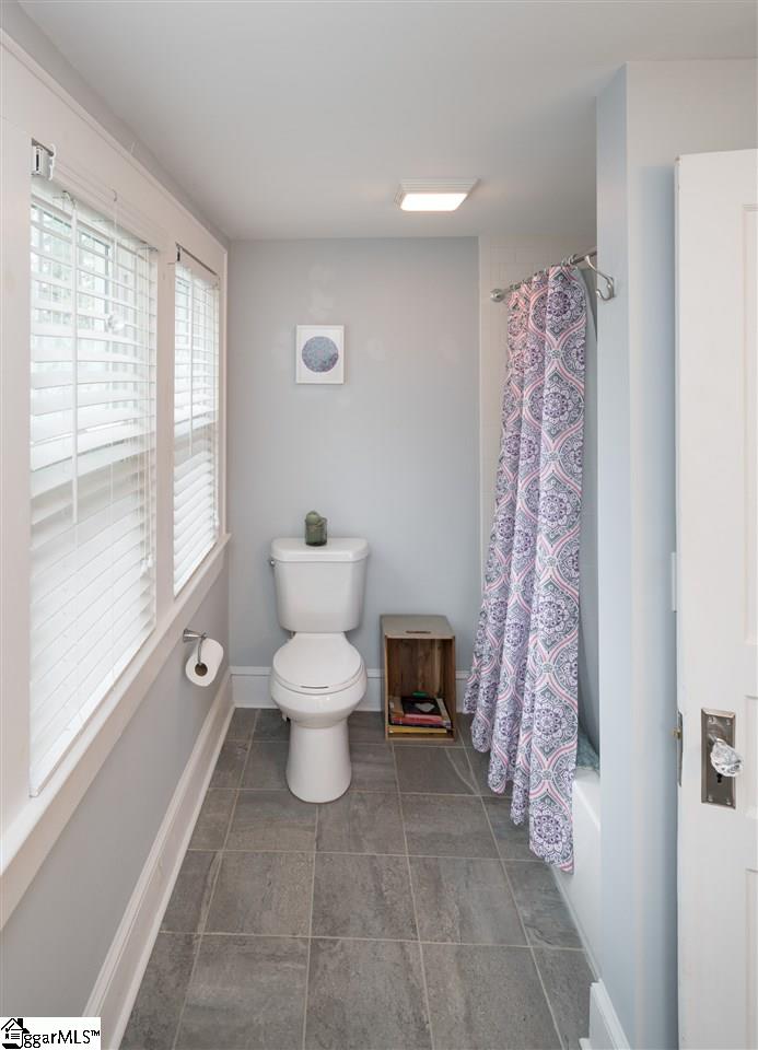 214 Ackley Road Greenville, SC 29607 - Photo 18 of 32