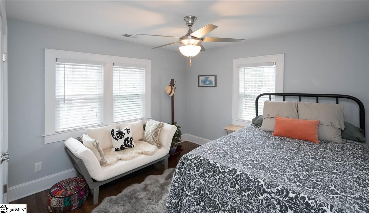 214 Ackley Road Greenville, SC 29607 - Photo 19 of 32