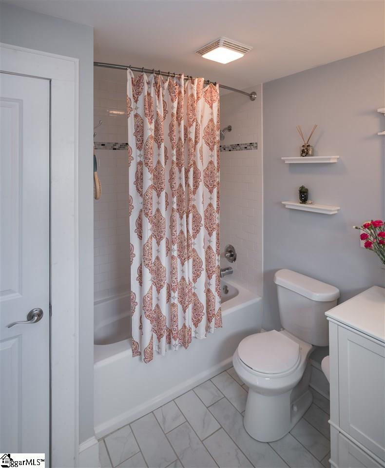 214 Ackley Road Greenville, SC 29607 - Photo 23 of 32