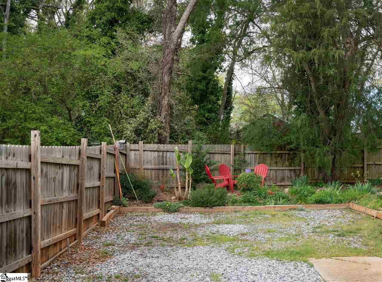 214 Ackley Road Greenville, SC 29607 - Photo 31 of 32