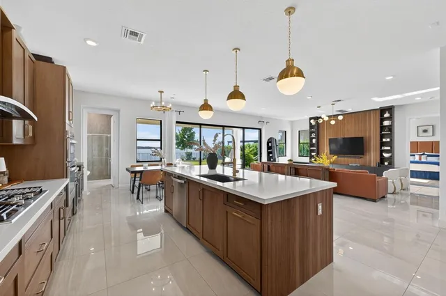 $1,899,000 | 9280 West Parkland Bay Trail, Parkland, FL 33076