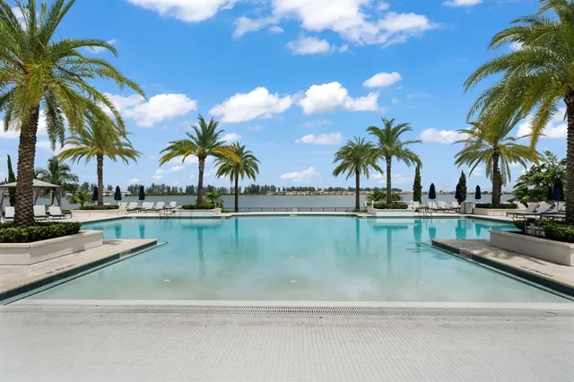 $1,899,000 | 9280 West Parkland Bay Trail, Parkland, FL 33076