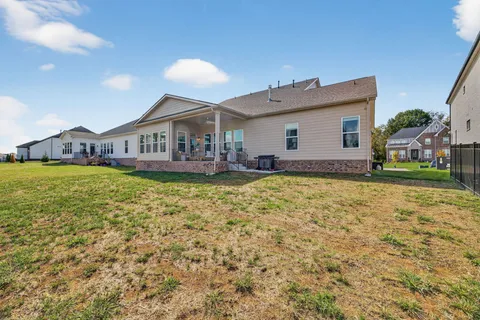 $1,300,000 | 5102 High Pk Hl Drive, Arrington, TN 37014