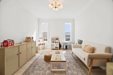 $1,300,000 | 5102 High Pk Hl Drive, Arrington, TN 37014