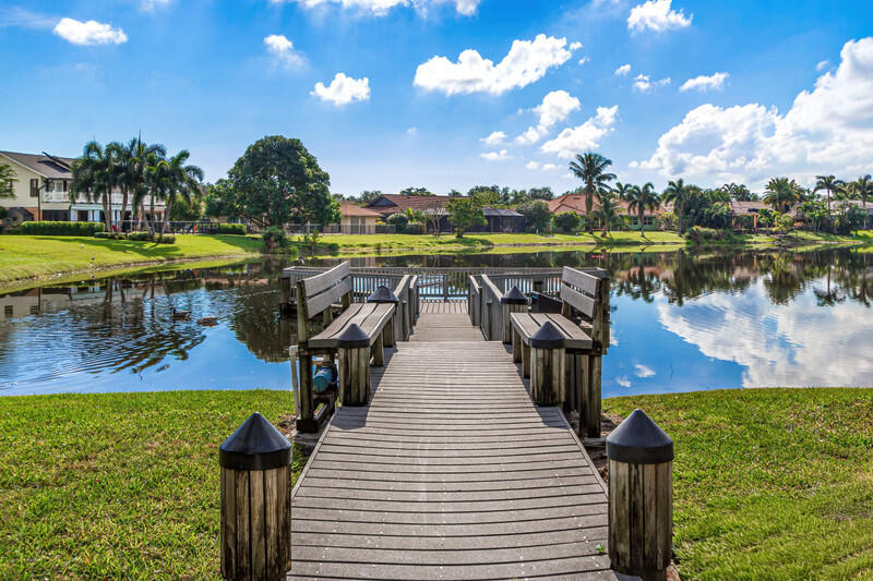 17294 Lake Park Road Boca Raton, FL 33487 - Photo 43 of 47 pheasant walk dock close