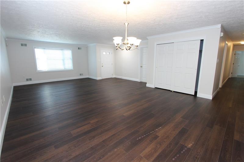 1013 Rutledge Drive Pittsburgh, PA 15241 - Photo 3 of 25 Gallery Image 3