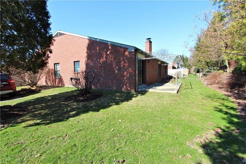 1013 Rutledge Drive Pittsburgh, PA 15241 - Photo 22 of 25 Gallery Image 22