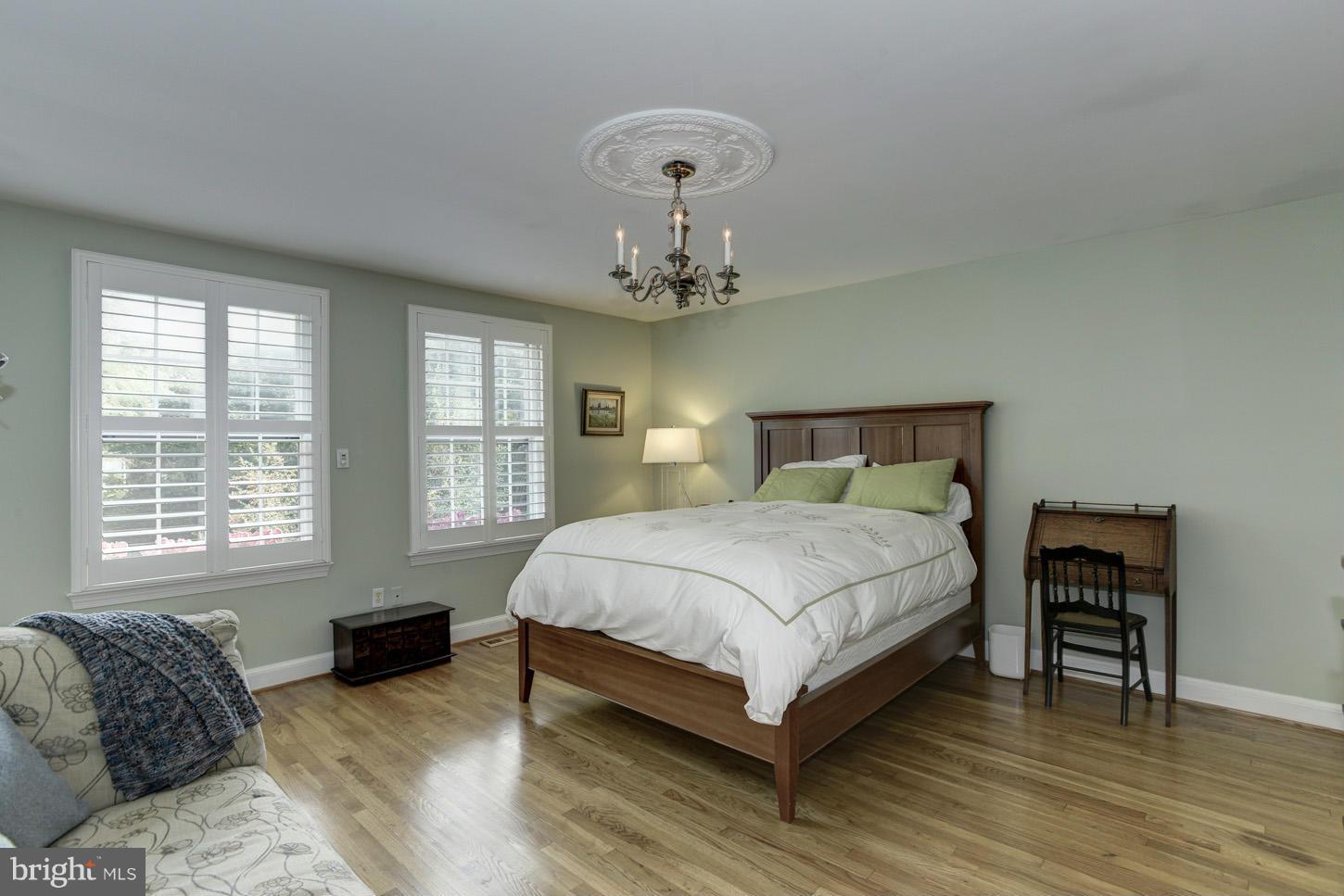 4441 MacArthur Boulevard Northwest Washington, DC 20007 - Photo 8 of 19 Bedroom (Master)