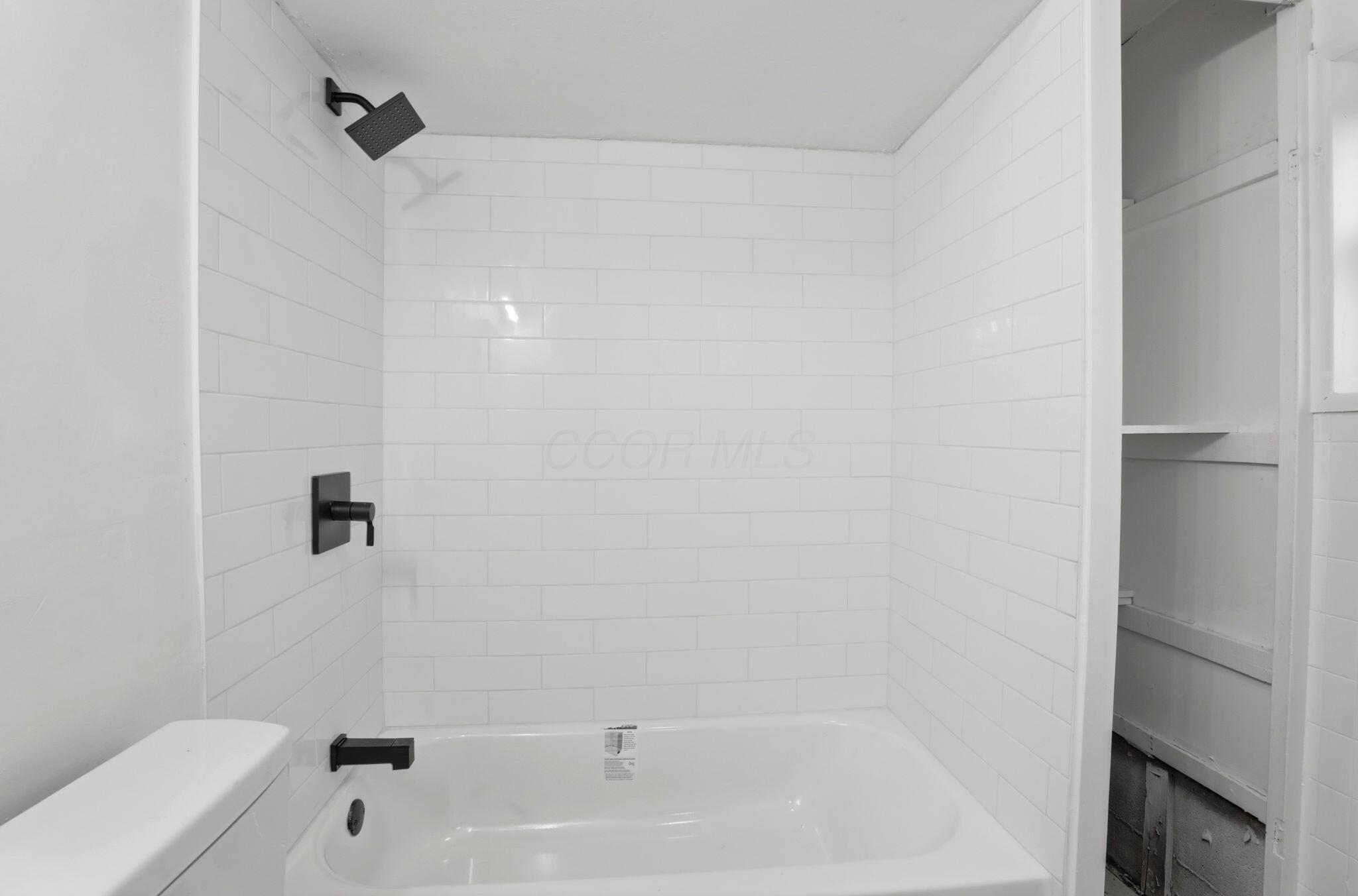 1127 Rumsey Road Columbus, OH 43207 - Photo 17 of 33