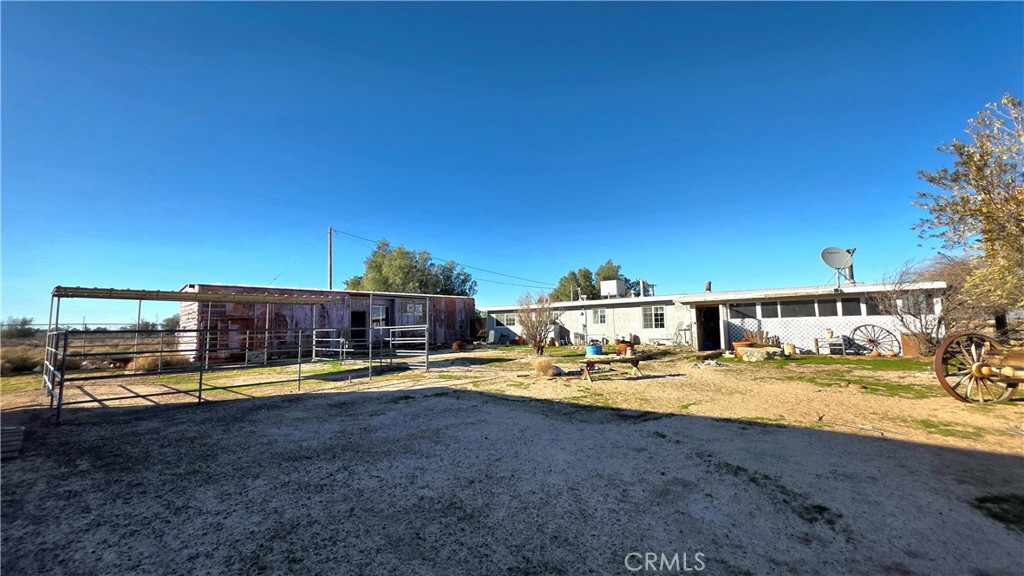 47527 Silver Valley Road Newberry Springs, CA 92365 - Photo 33 of 70