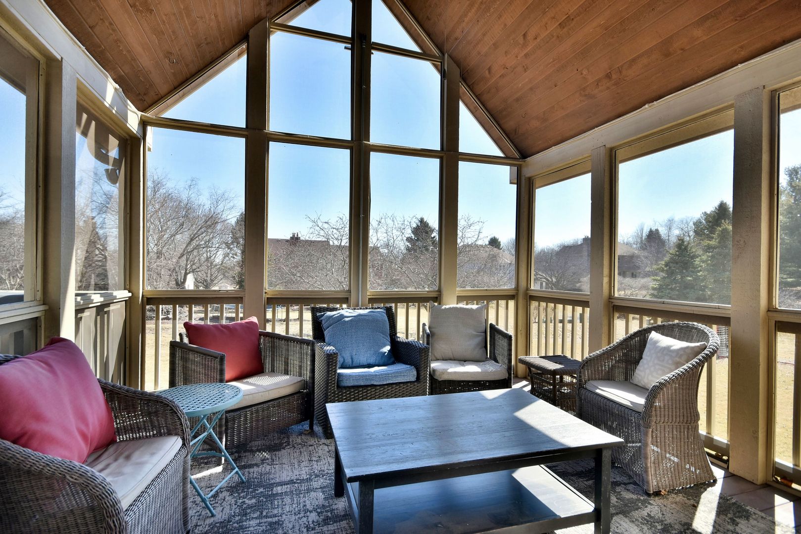781 Hayrack Drive Algonquin, IL 60102 - Photo 15 of 54 a living room with furniture and a floor to ceiling window