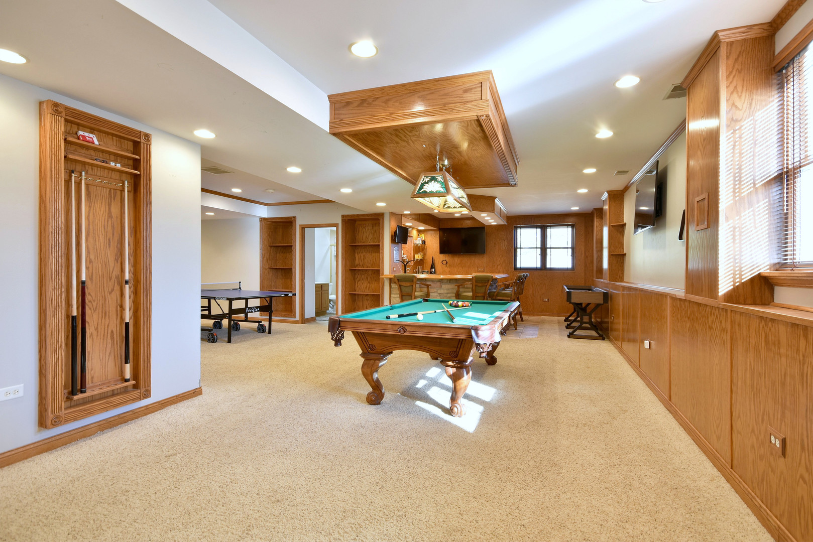 781 Hayrack Drive Algonquin, IL 60102 - Photo 35 of 54 a living room with furniture and a wooden floor