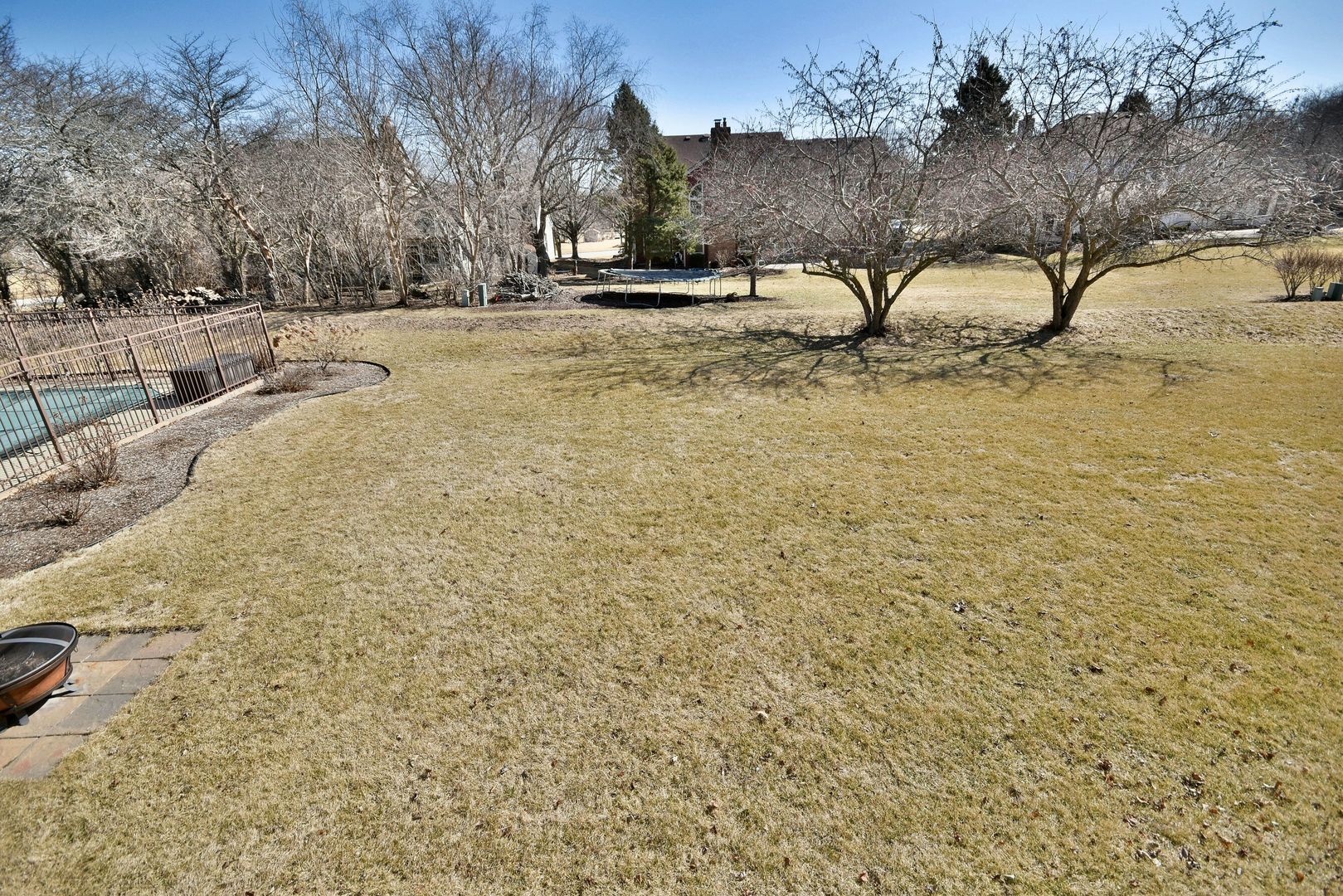 781 Hayrack Drive Algonquin, IL 60102 - Photo 46 of 54 a view of outdoor space and yard