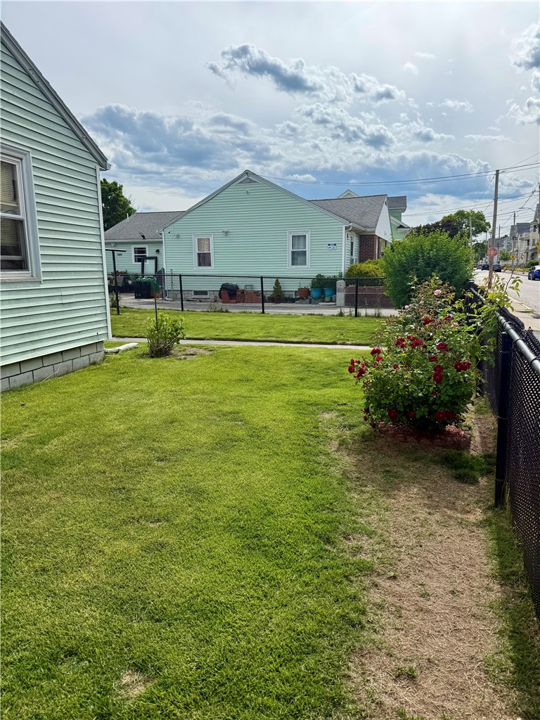 3 Clover Street Pawtucket, RI 02860 - Photo 21 of 22