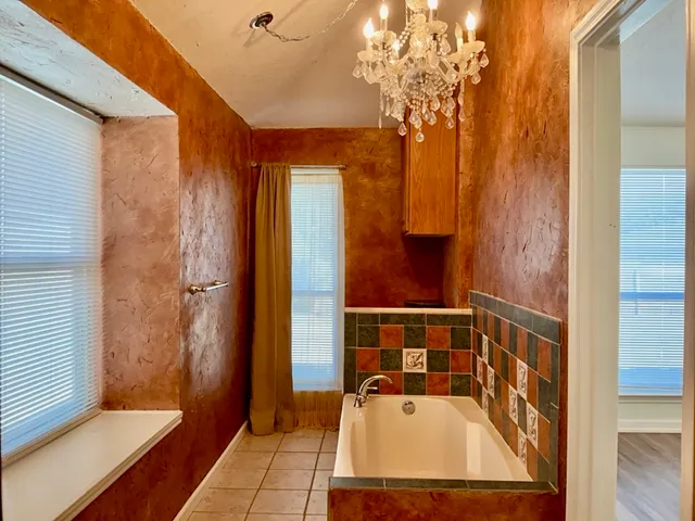 $1,595 | 606 Eaglecreek Drive, Leander, TX 78641