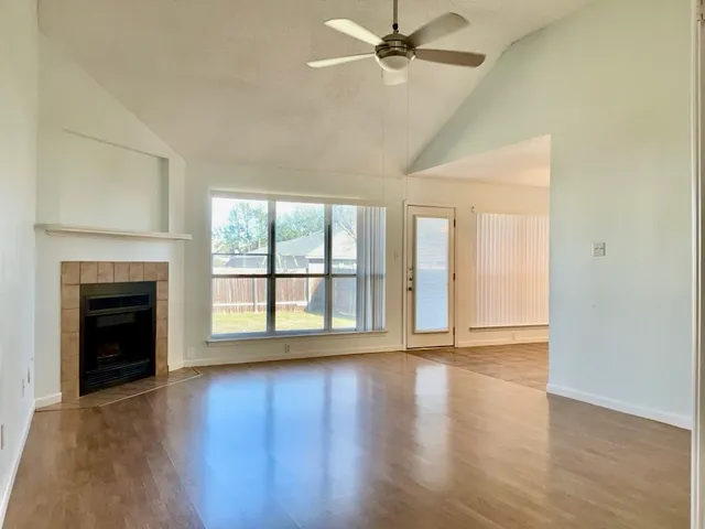 $1,595 | 606 Eaglecreek Drive, Leander, TX 78641